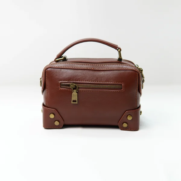 Brown leather handbag sample with zipper pocket for custom handbag manufacturing review
