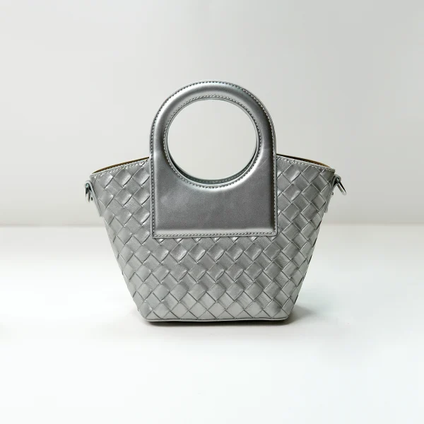 Woven silver handbag sample for custom handbag manufacturing review