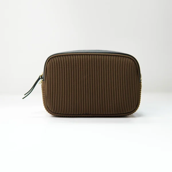 Ribbed cosmetic pouch sample for custom handbag manufacturing specification review