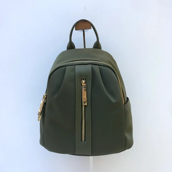 Custom handbag manufacturer sample backpack with front zipper and handle assembly