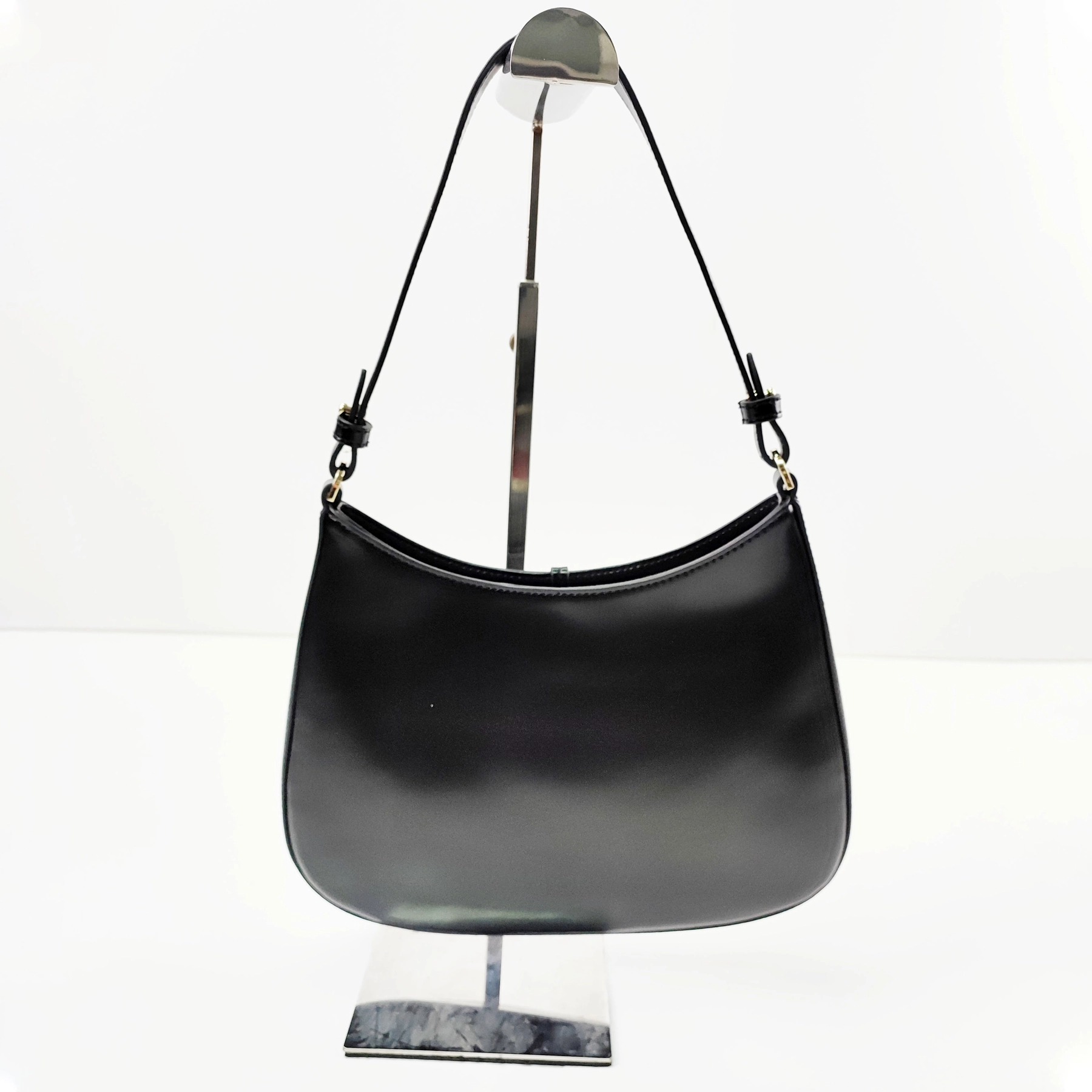 Genuine Leather - Image 2