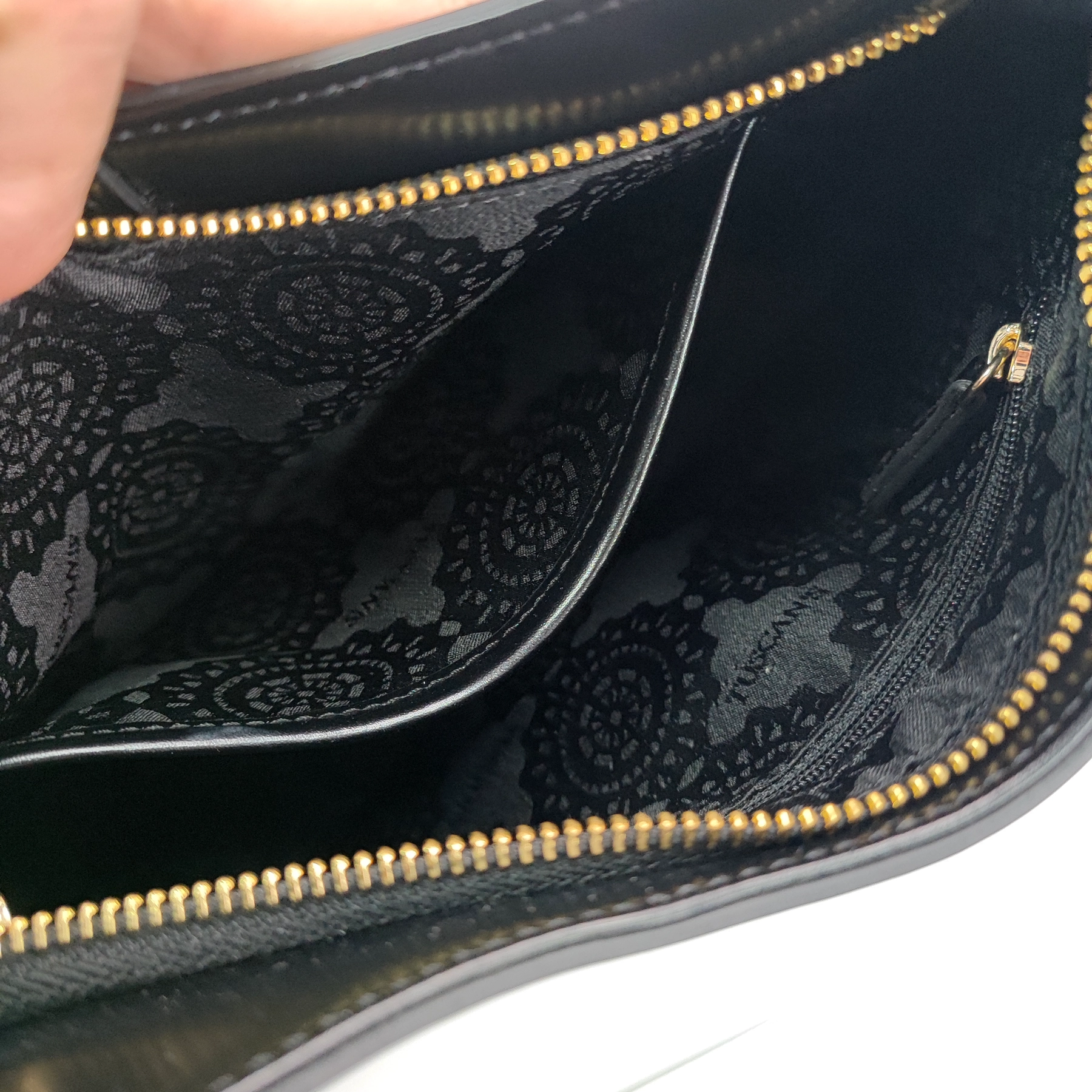 Genuine Leather - Image 4