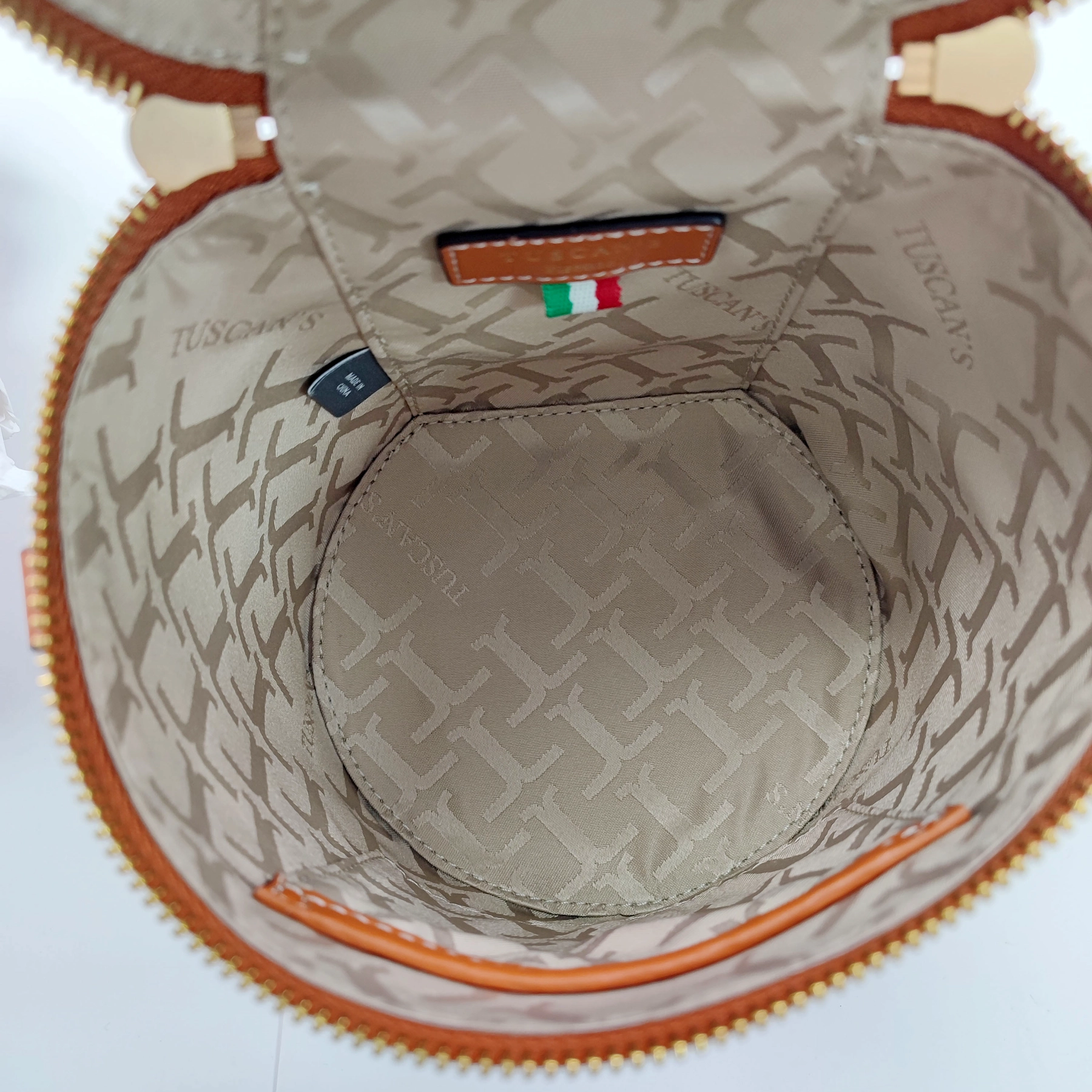 Genuine Leather - Image 4