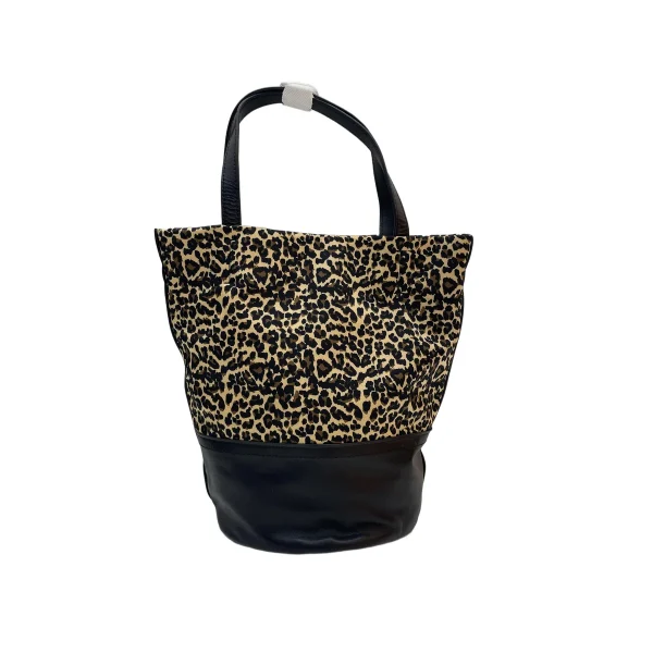 TT111 Bulk Waterproof Treated Leather Tote Bag Supplier with Sealed Zippers