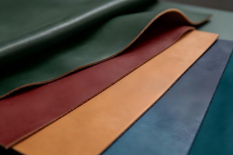 Capra and bridle-style leather material board for an original capsule