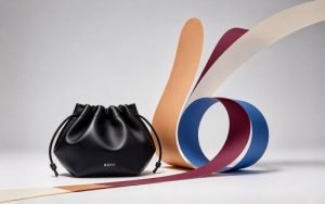 Boyy Poster Sac brand-to-form analysis interpreted through an original unbranded soft handbag